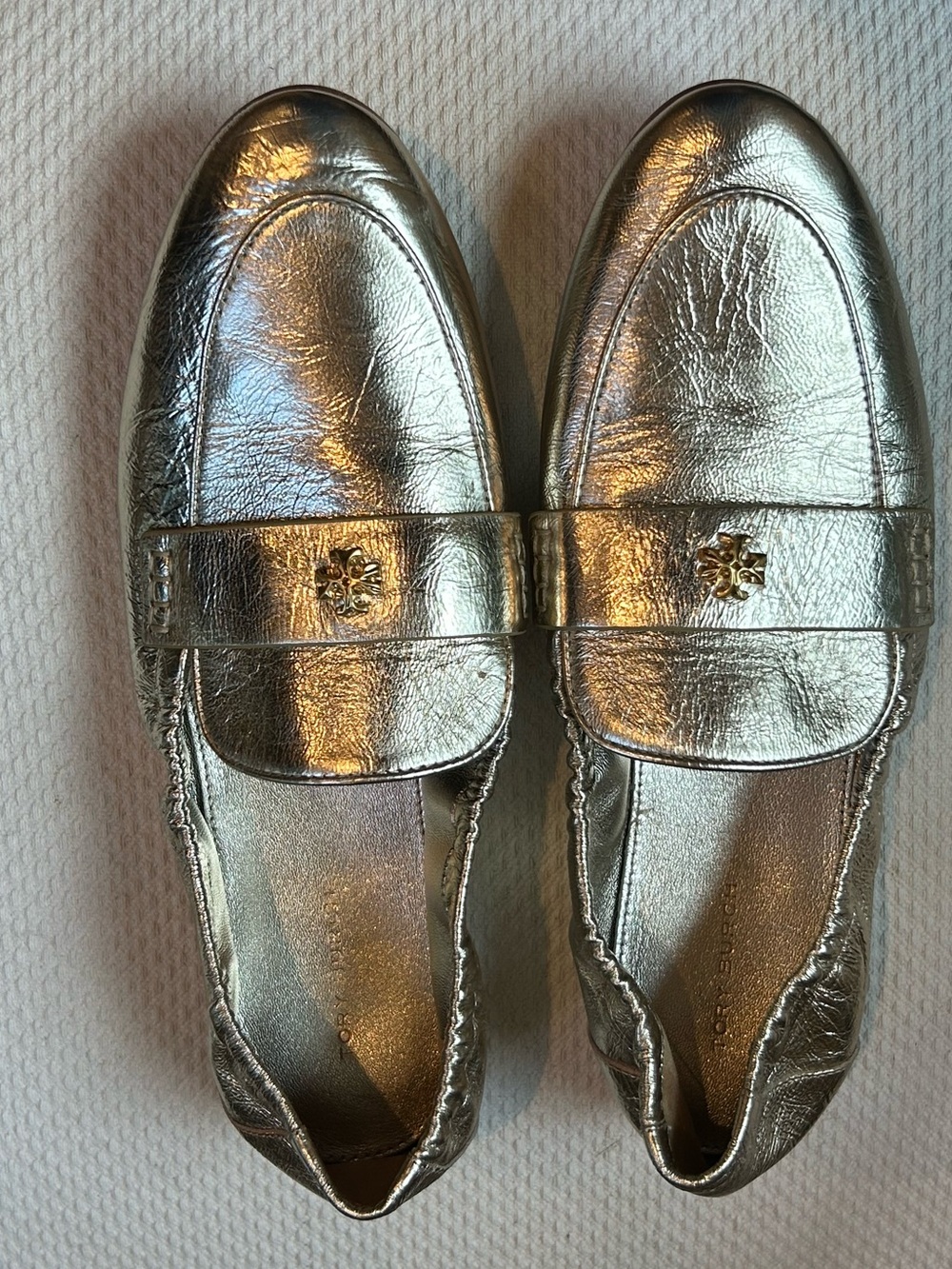 Ladies Tory Burch Gold Driving Loafers size 9